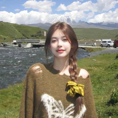 龙纹身的女鬼入镜